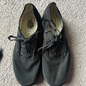 Vans Men's Classic Black Sneakers